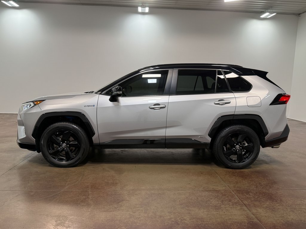 2019 Toyota RAV4 Hybrid XSE photo 23