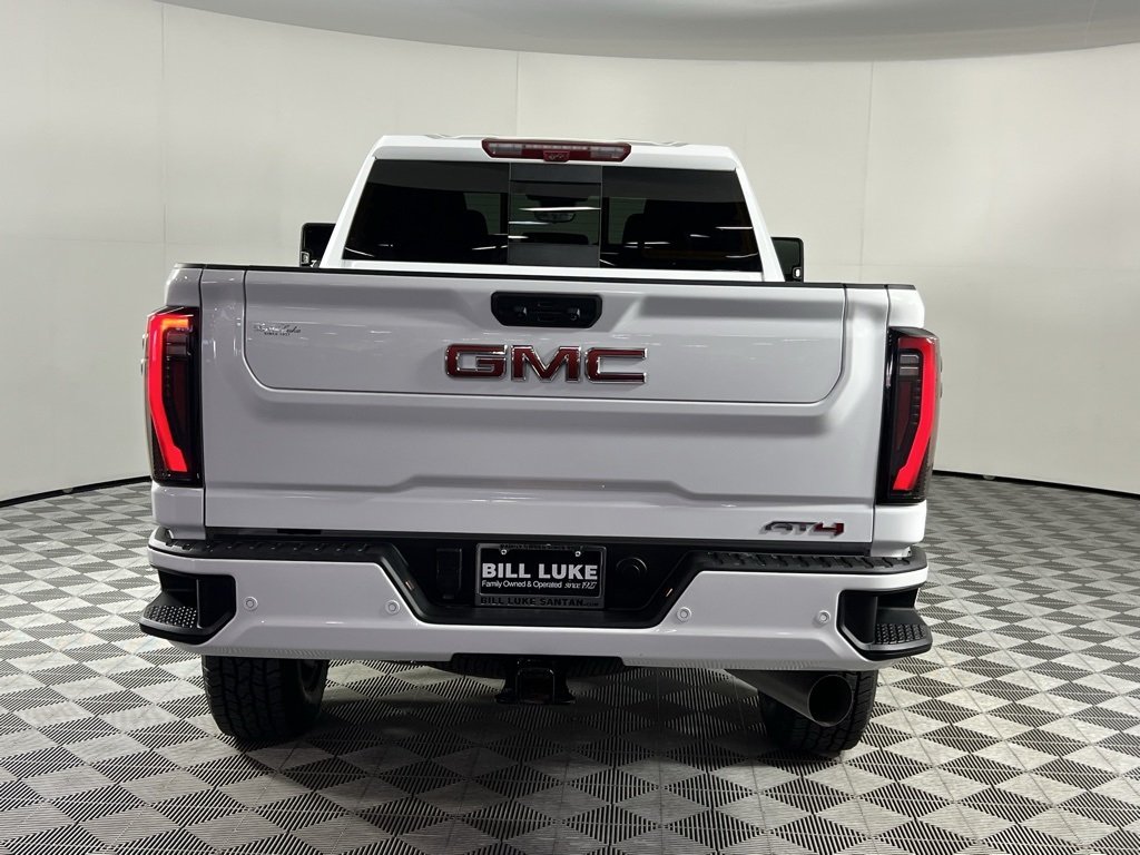 2024 Gmc Sierra HD AT4 photo 3