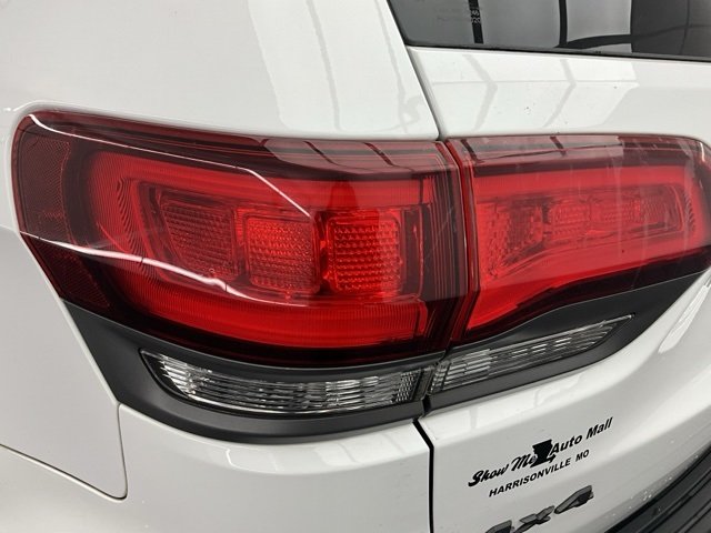 2017 Jeep Grand Cherokee Trailhawk photo 22