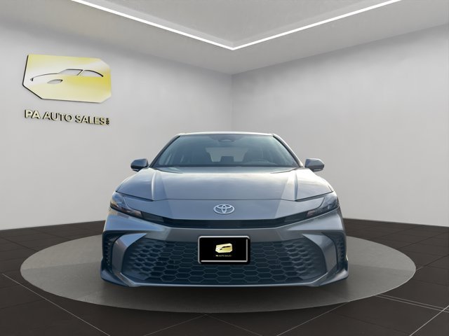 2025 Toyota Camry SE photo 2