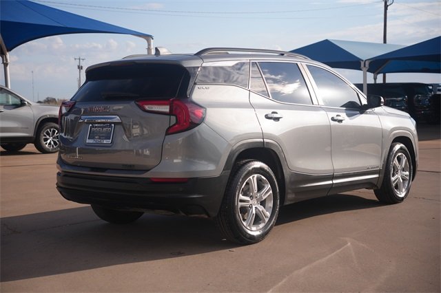 2023 Gmc Terrain SLE photo 2