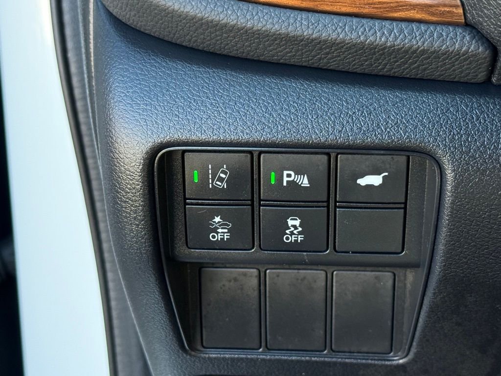 2020 Honda CR-V Hybrid Touring photo 29