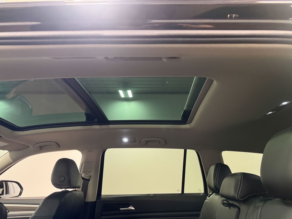 2023 Volkswagen Atlas SEL photo 46