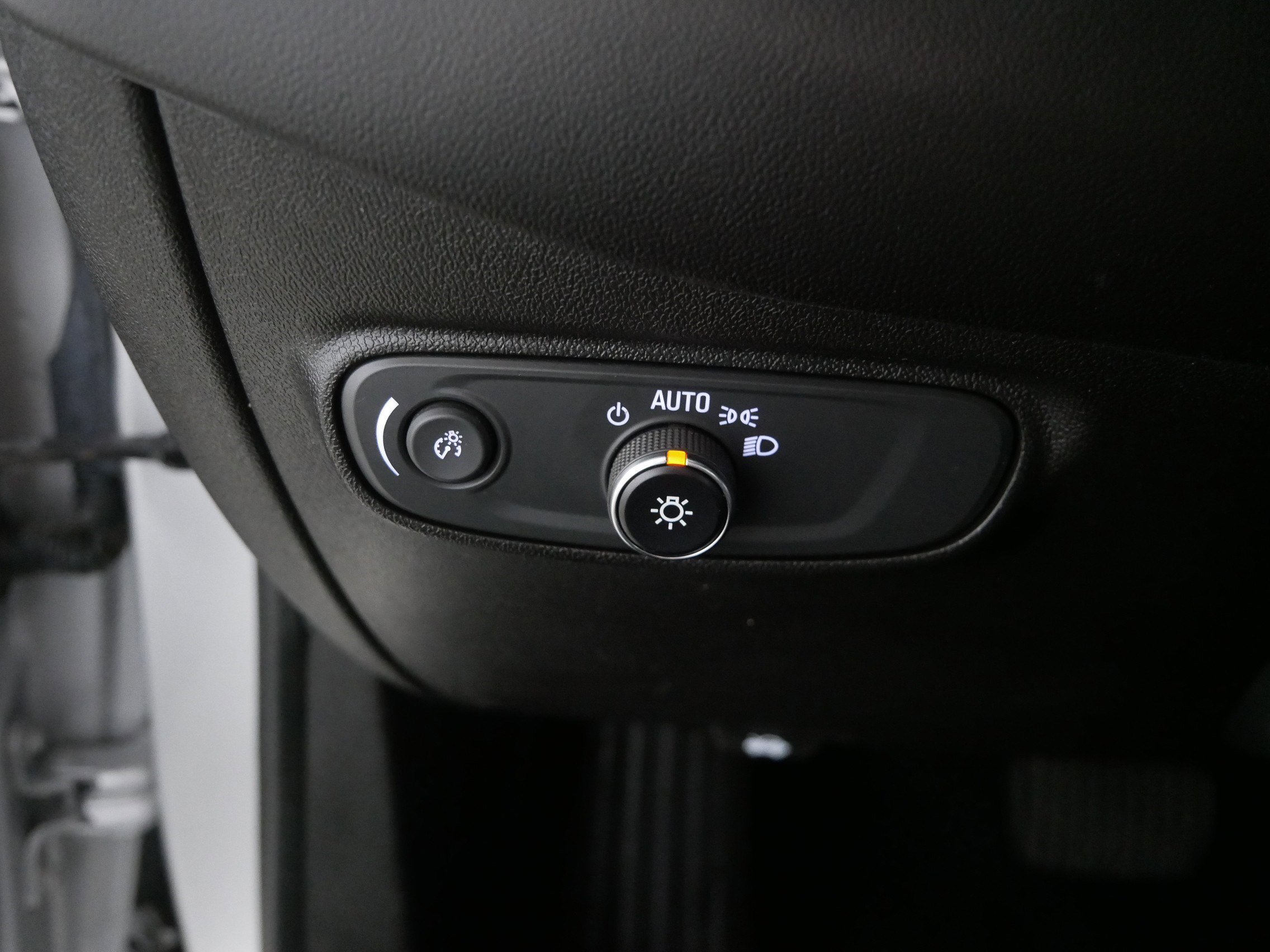 2022 Chevrolet Equinox LS photo 26