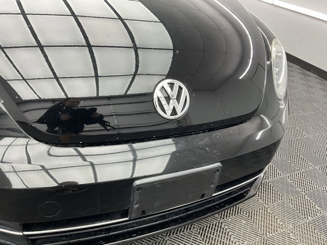 2014 Volkswagen Beetle TDI photo 23