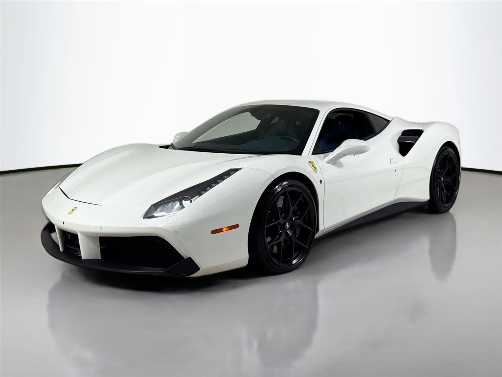 2016 Ferrari 488 GTB photo 31