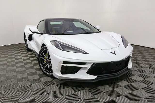2024 Chevrolet Corvette Stingray Convertible photo 2
