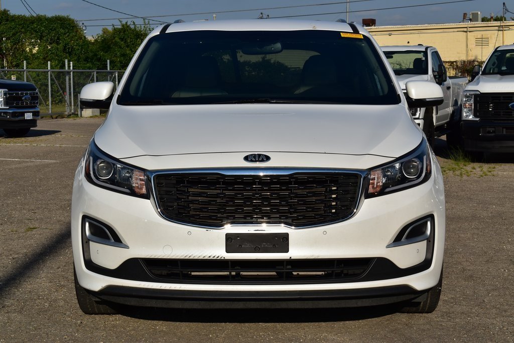 2020 Kia Sedona EX photo 2