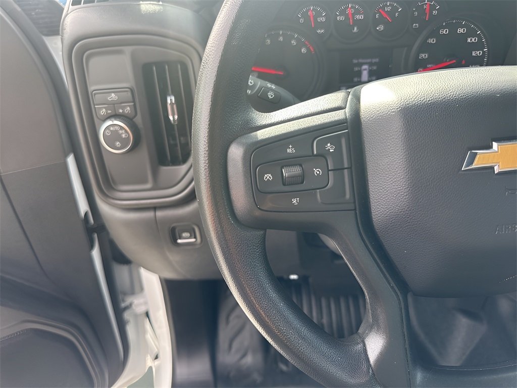 2024 Chevrolet Silverado 1500 photo 13