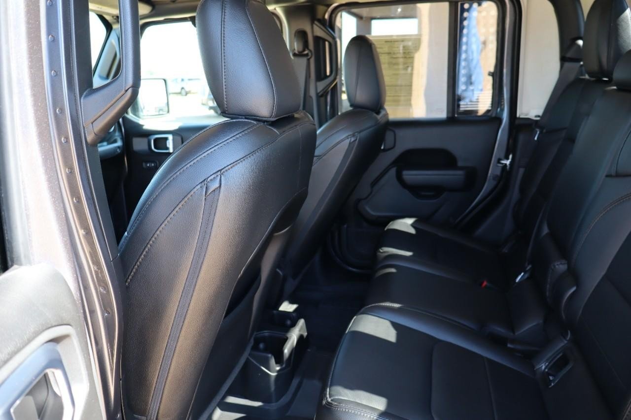 2023 Jeep Gladiator Willys photo 18