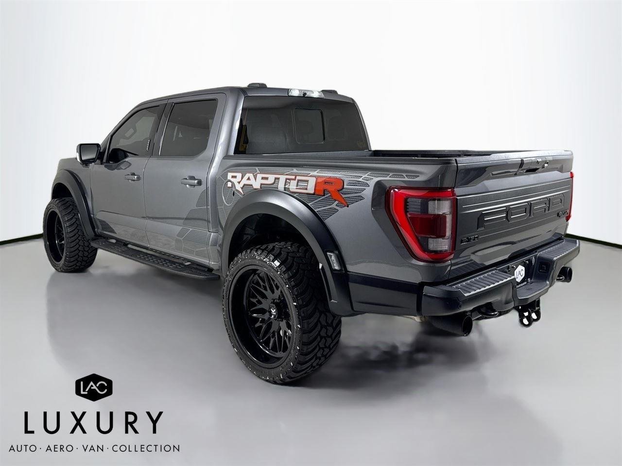 2023 Ford F-150 Raptor photo 5