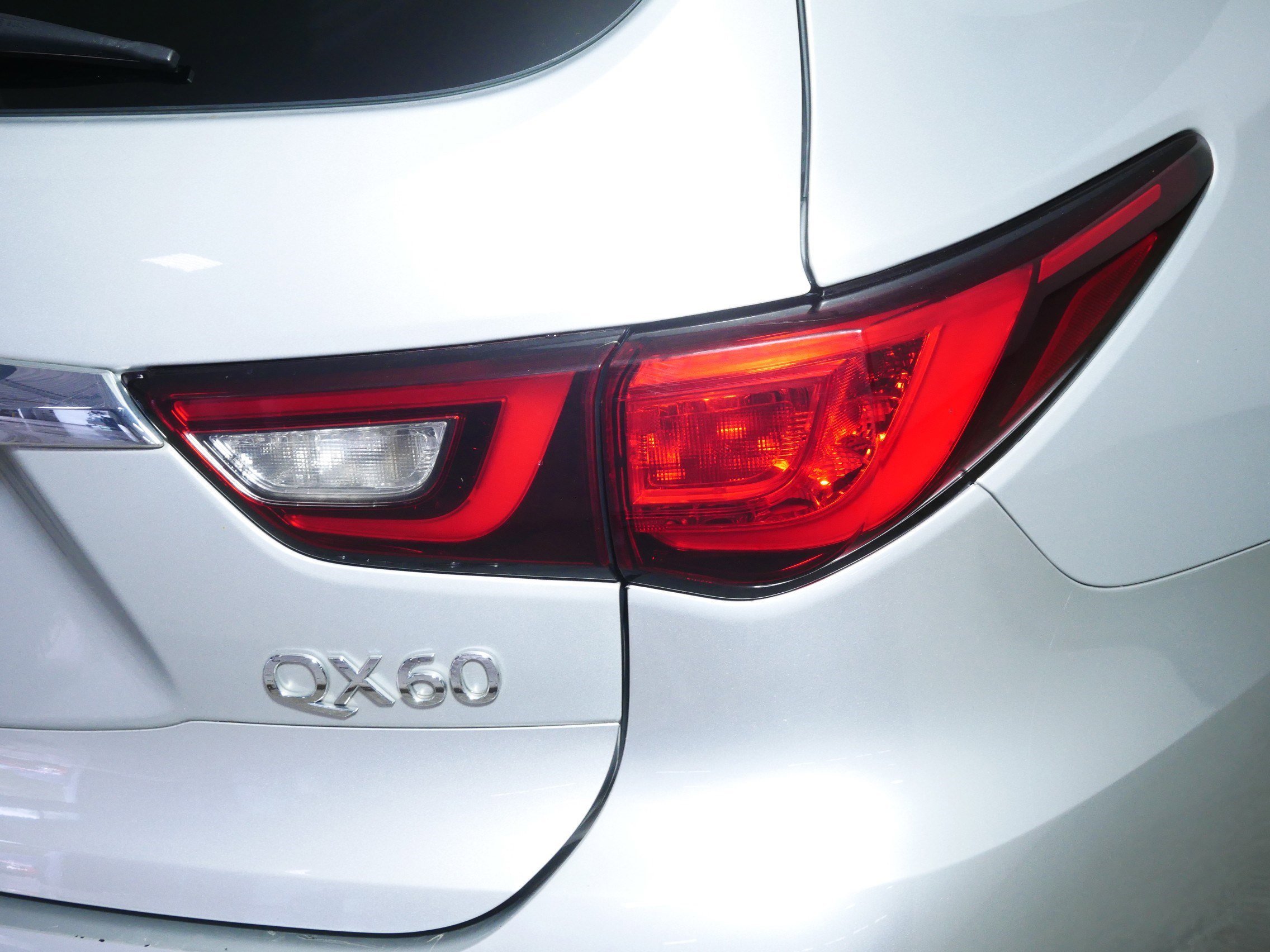 2020 Infiniti QX60 Pure photo 17
