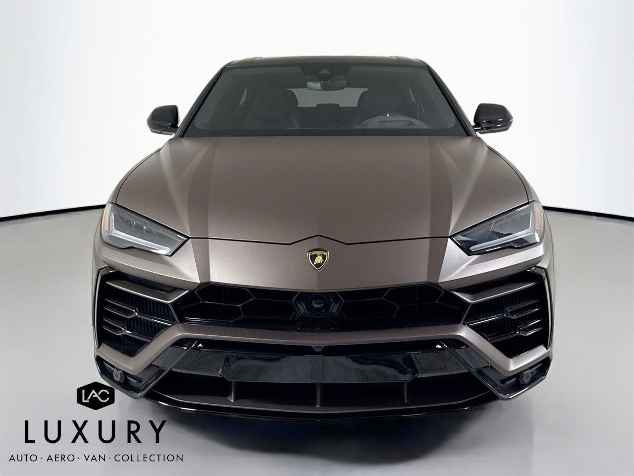 2020 Lamborghini Urus photo 9