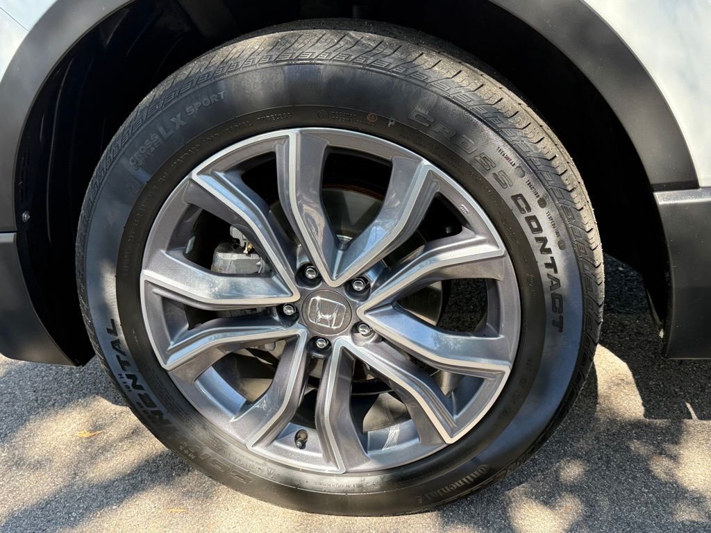 2020 Honda CR-V Touring photo 5