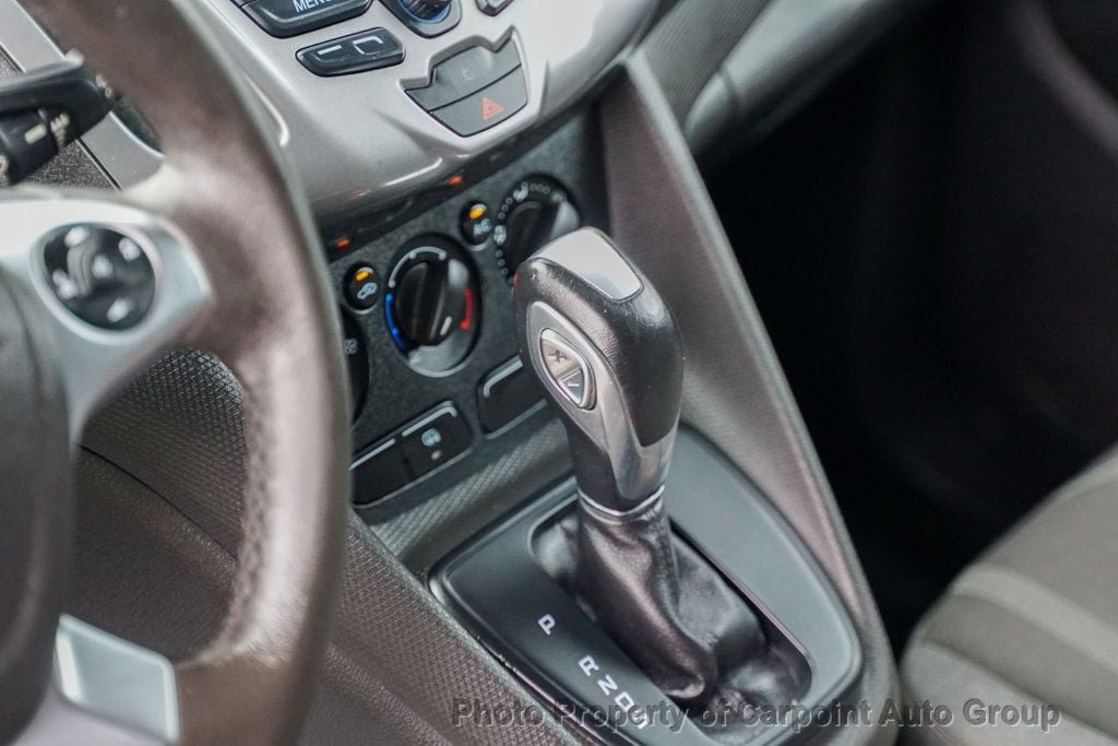2018 Ford Transit Van XLT photo 21