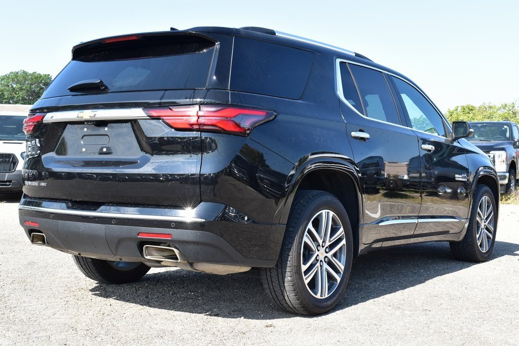 2023 Chevrolet Traverse High Country photo 3