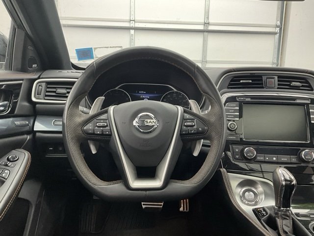 2022 Nissan Maxima SR photo 7