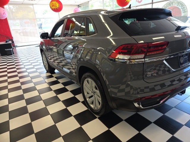 2022 Volkswagen Atlas Cross Sport V6 SE Technology photo 5