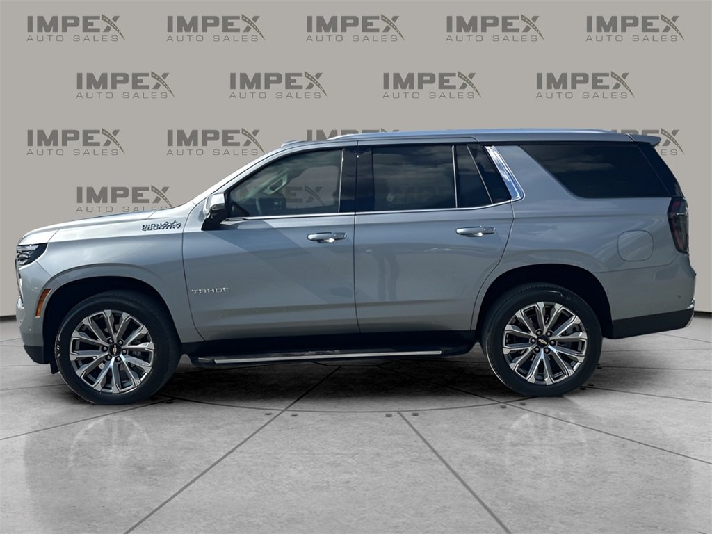 2025 Chevrolet Tahoe High Country photo 2