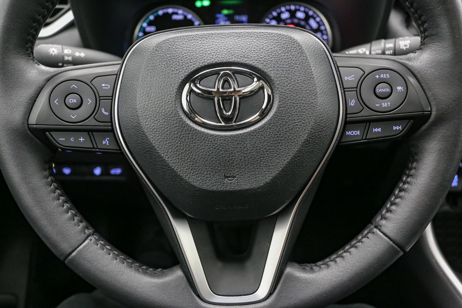 2022 Toyota RAV4 Hybrid SE photo 28