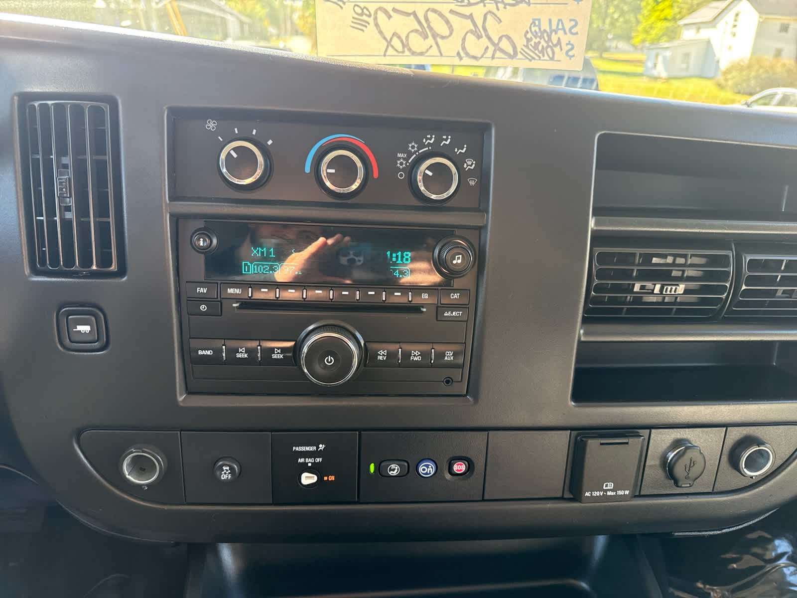 2016 Chevrolet Express LS photo 18