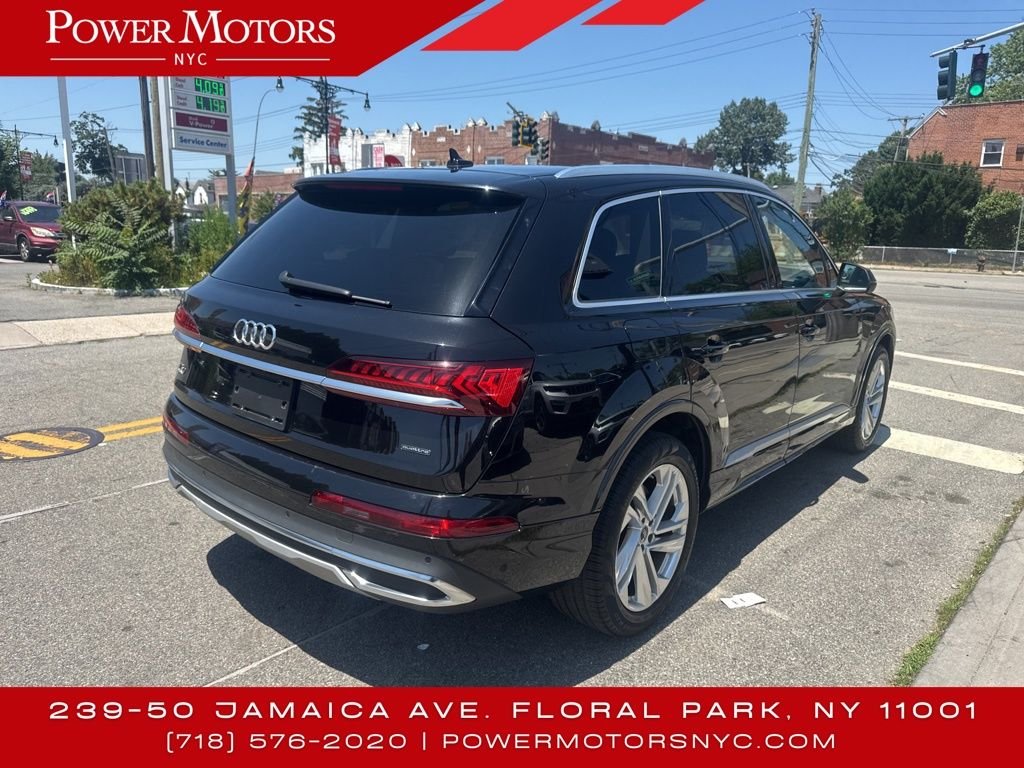 2023 Audi Q7 55 Premium Plus photo 4