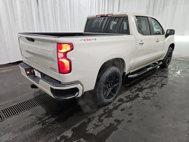 2026 Chevrolet Silverado 1500 RST photo 3