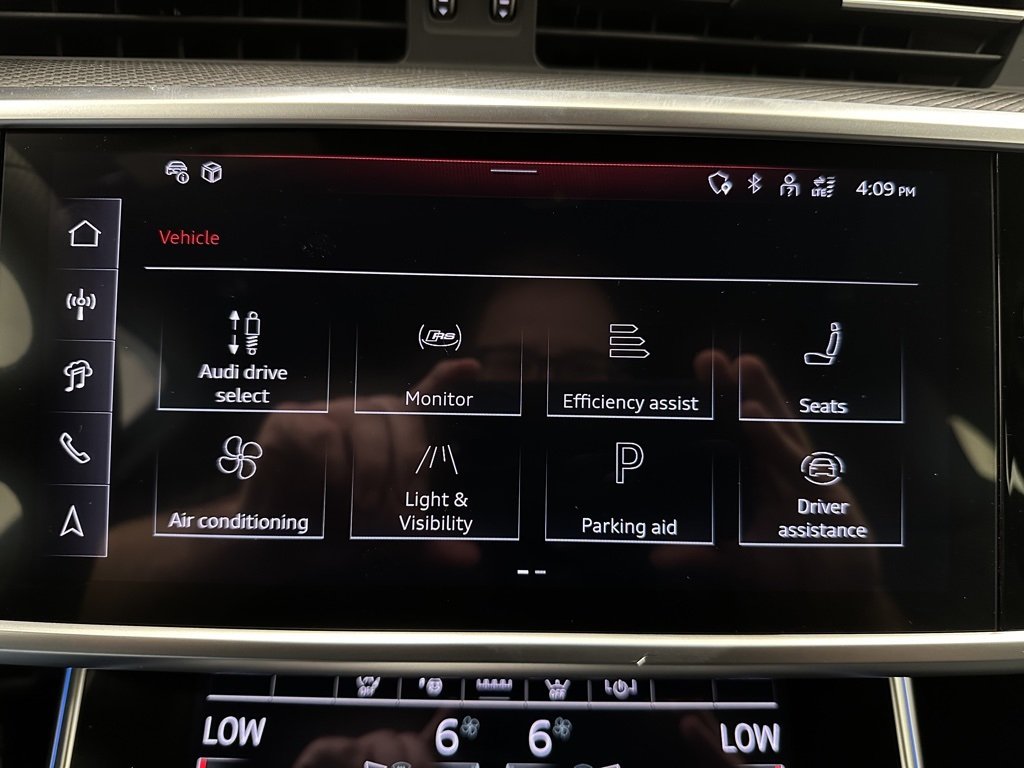 2025 Audi RS 6 Avant Performance photo 34