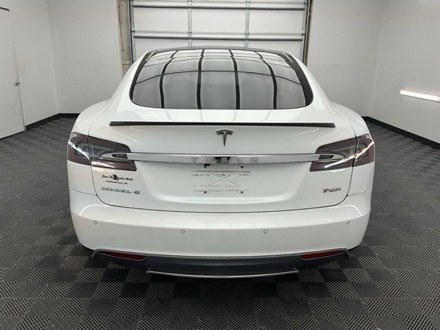 2014 Tesla Model S photo 20