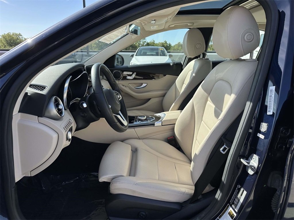 2019 Mercedes Benz C 300 photo 14
