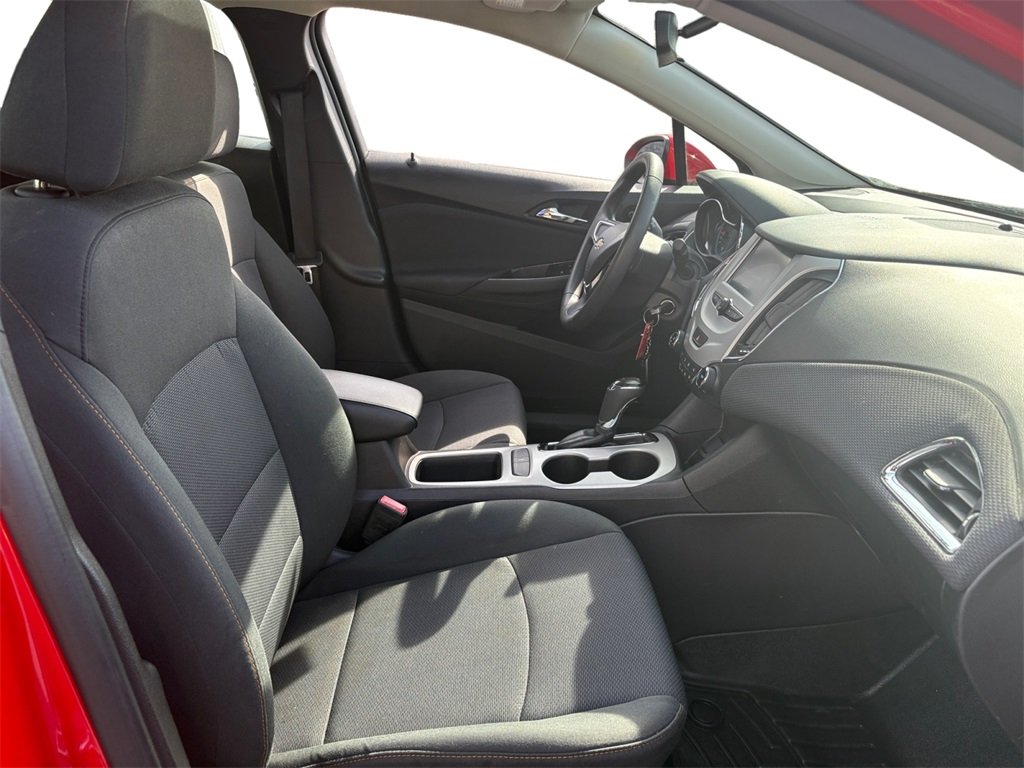 2018 Chevrolet Cruze LS photo 17
