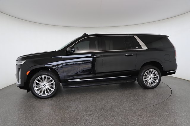 2022 Cadillac Escalade ESV Premium Luxury photo 5