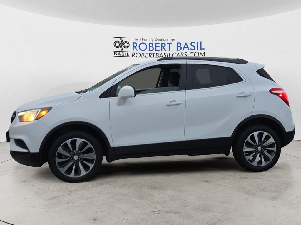 2022 Buick Encore Preferred photo 2