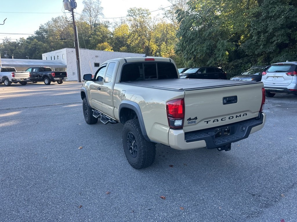 2019 Toyota Tacoma SR photo 2