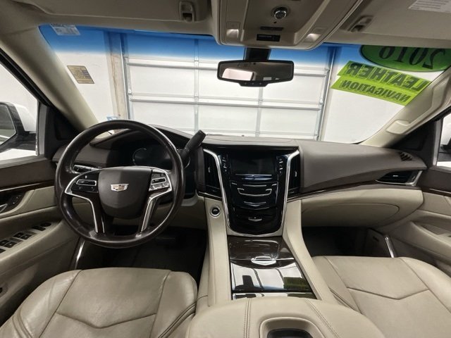 2016 Cadillac Escalade ESV Base photo 4