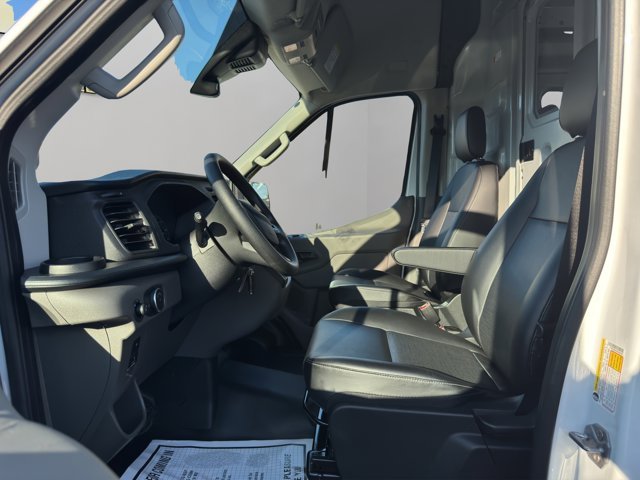 2025 Ford Transit Cargo Van photo 6