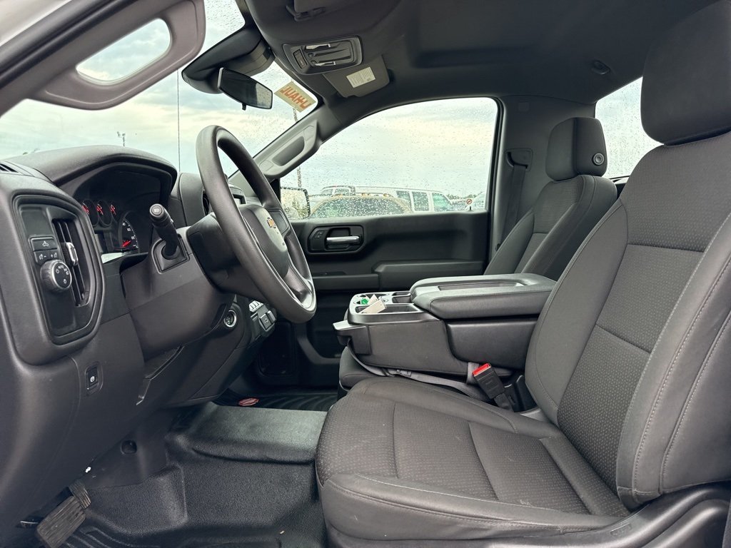 2024 Chevrolet Silverado 1500 photo 6