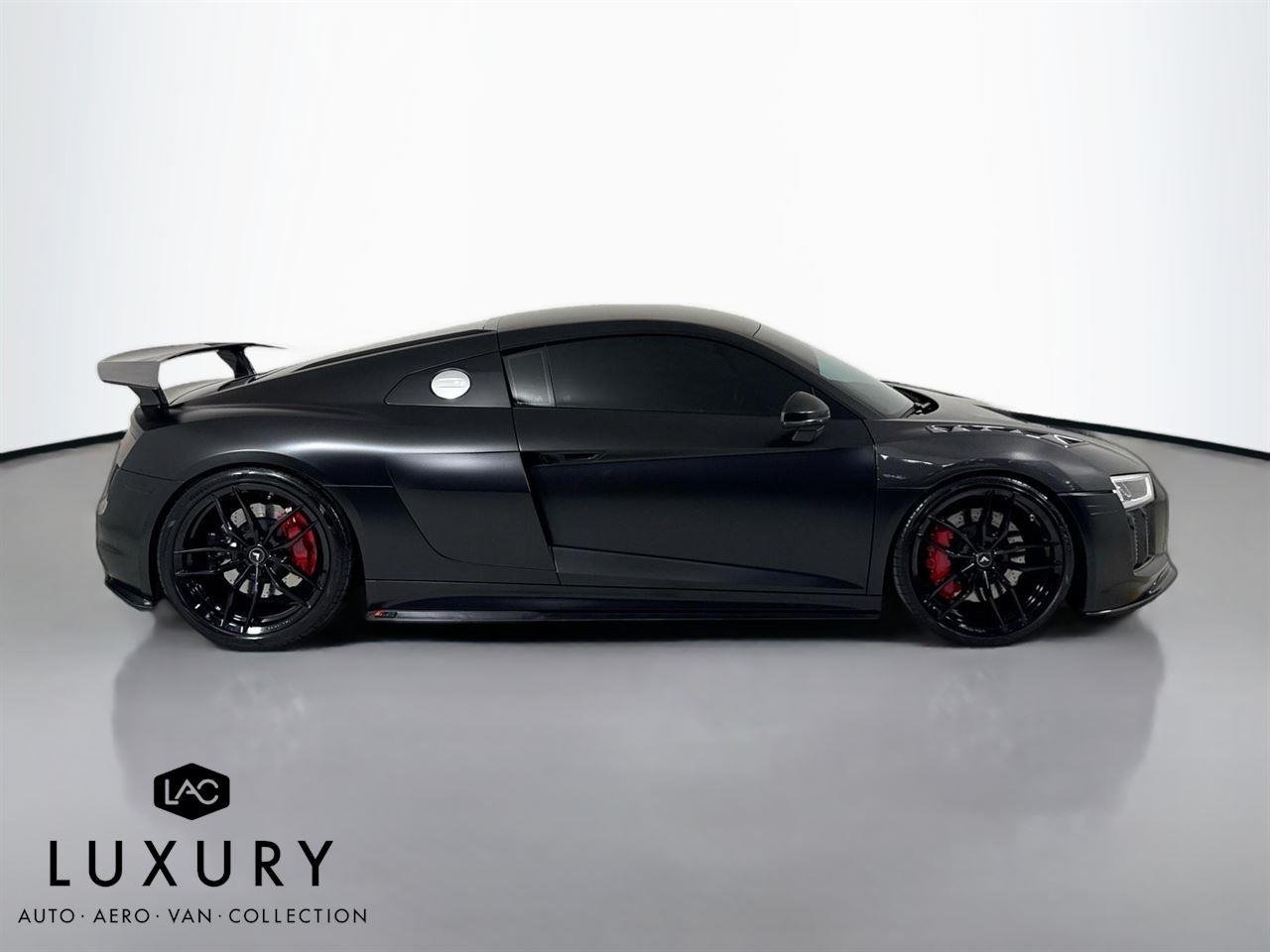 2017 Audi R8 V10 photo 3