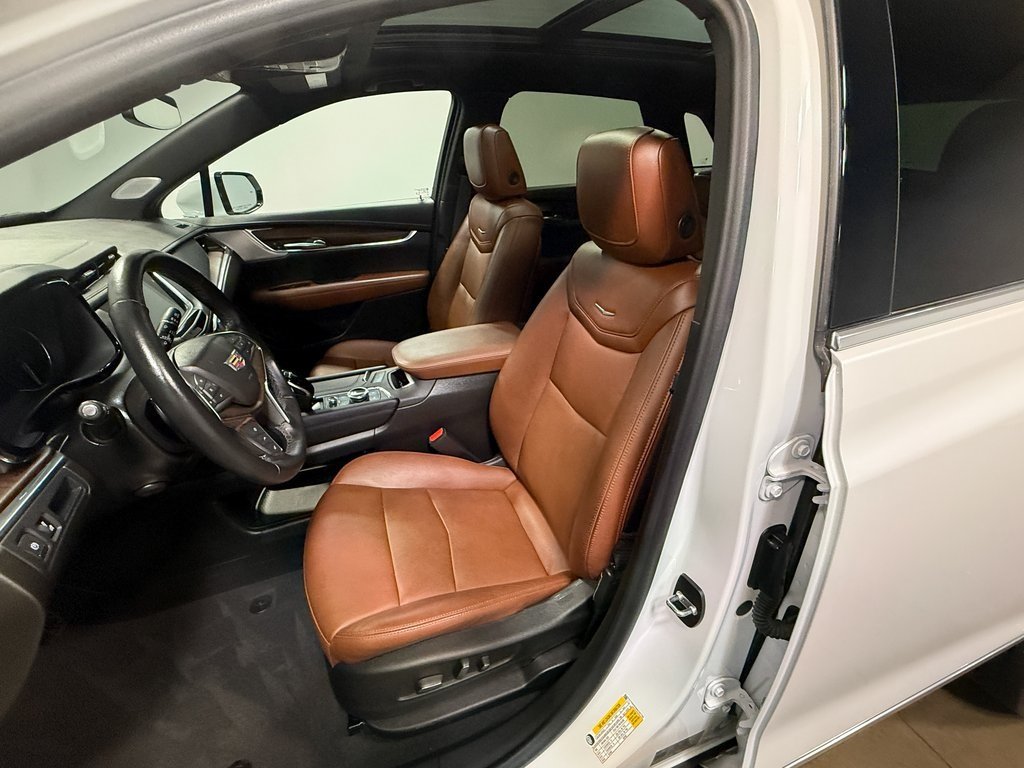 2022 Cadillac XT5 Premium Luxury photo 9