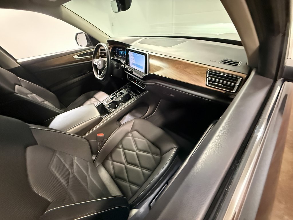 2025 Volkswagen Atlas SE Technology photo 51