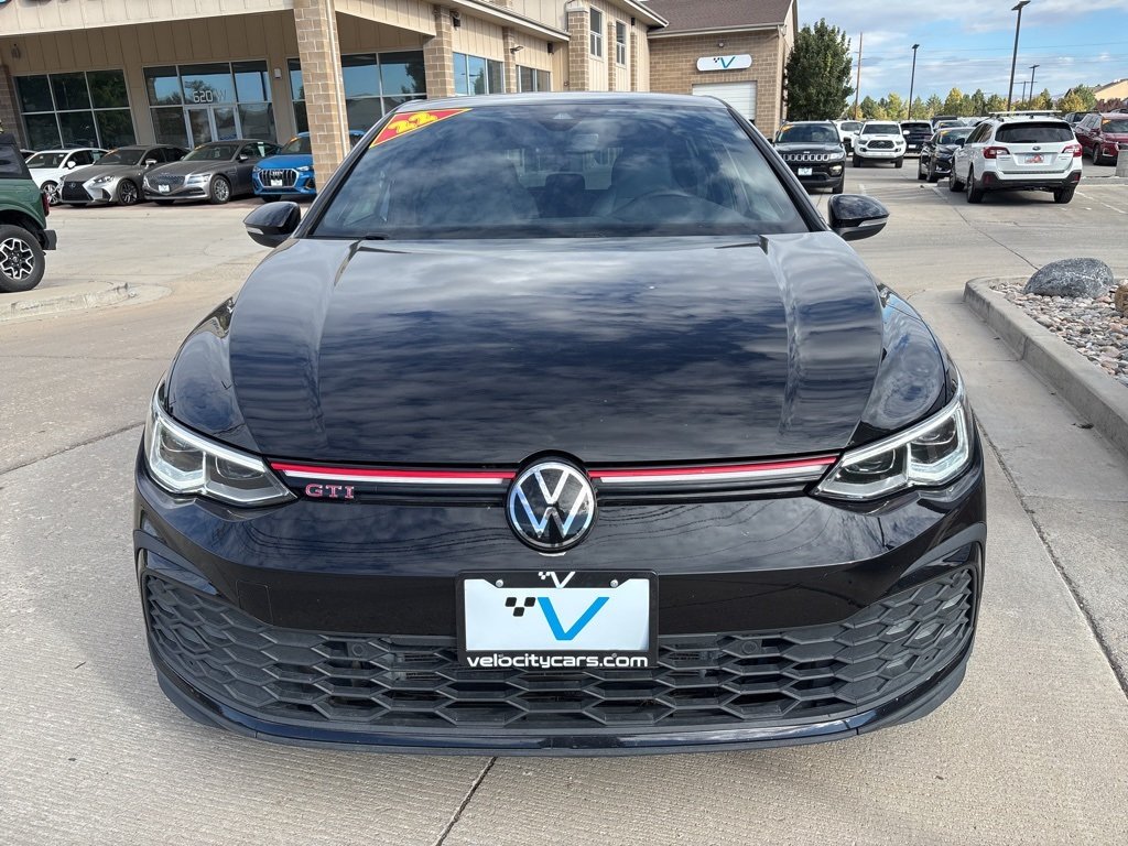 2022 Volkswagen Golf GTI SE photo 2