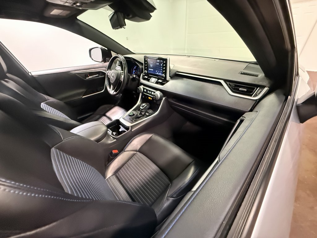 2019 Toyota RAV4 Hybrid XSE photo 54
