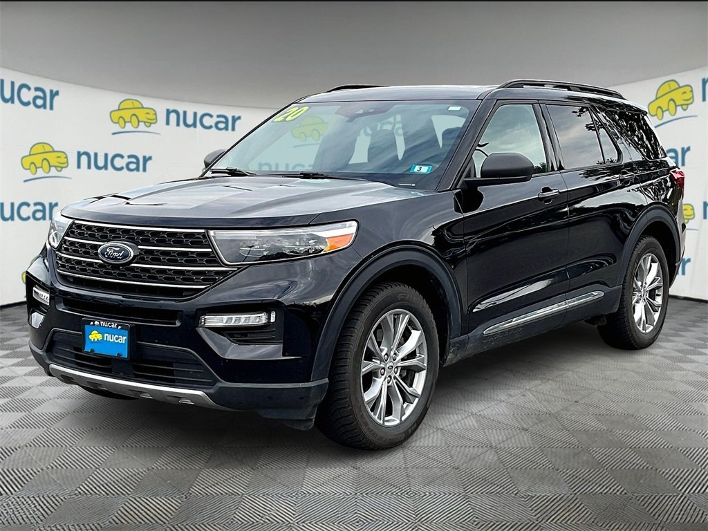 2020 Ford Explorer XLT photo 3