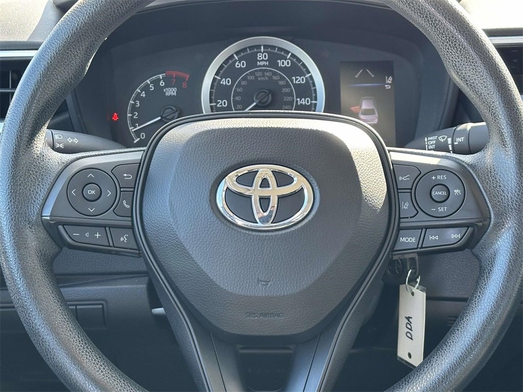 2020 Toyota Corolla LE photo 24