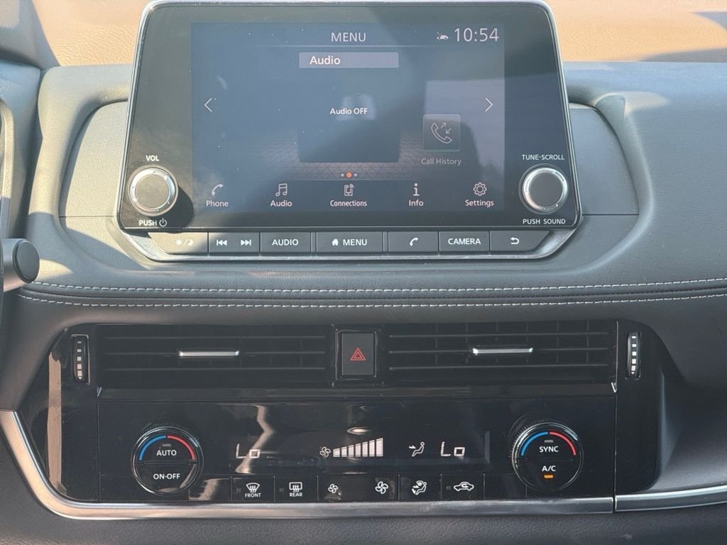 2023 Nissan Rogue SV photo 10