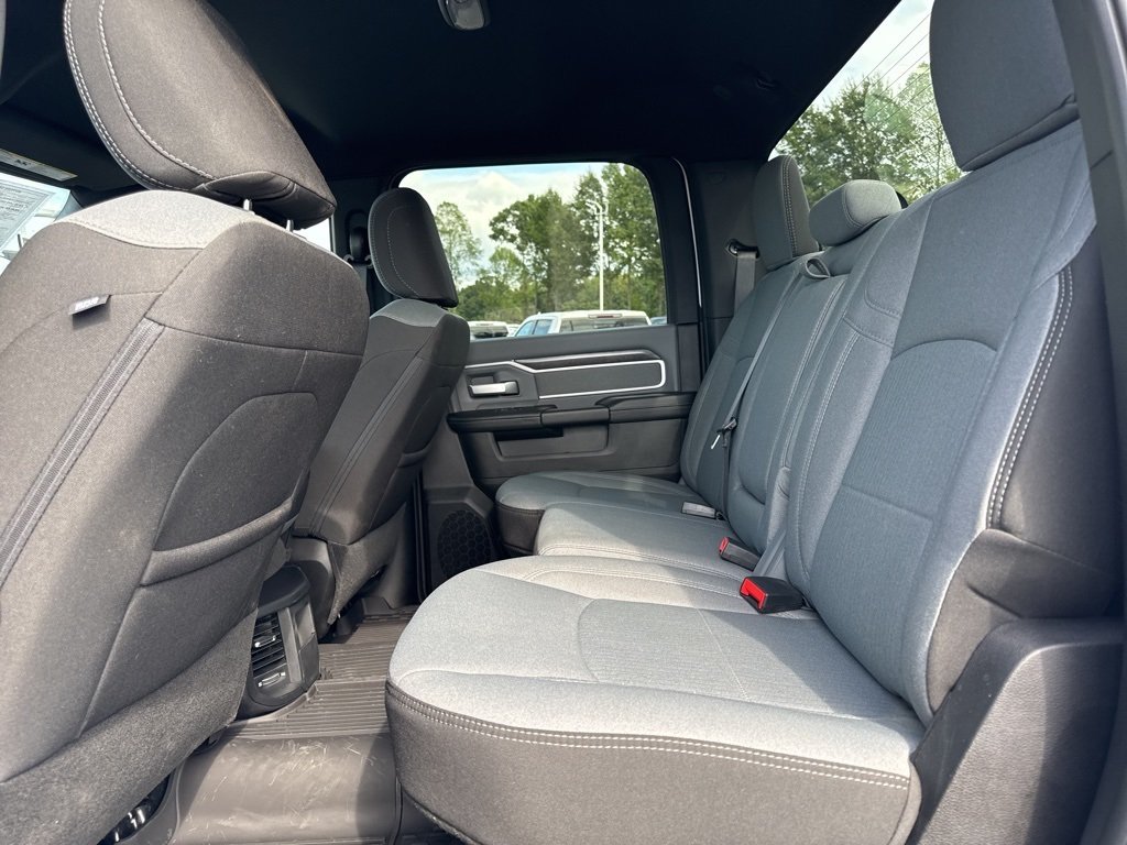2023 Ram 2500 Big Horn photo 9