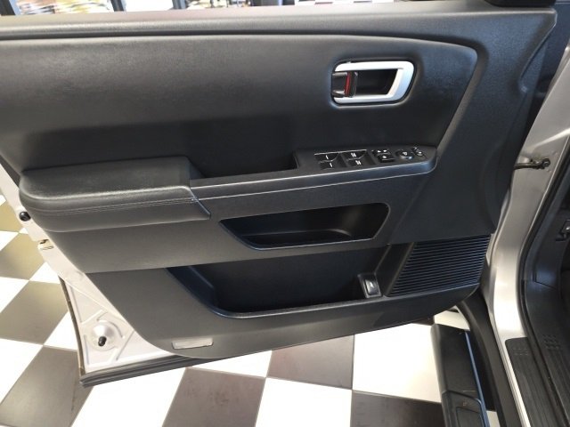 2012 Honda Pilot EX-L photo 17