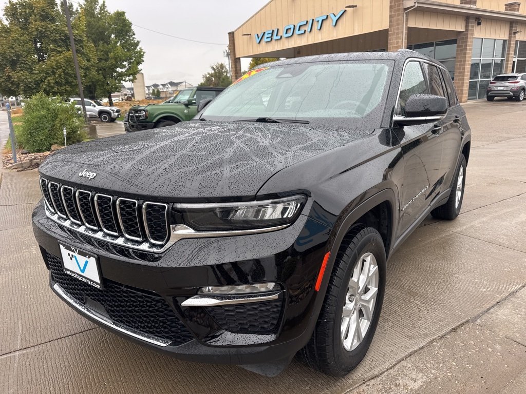2023 Jeep Grand Cherokee Limited photo 3