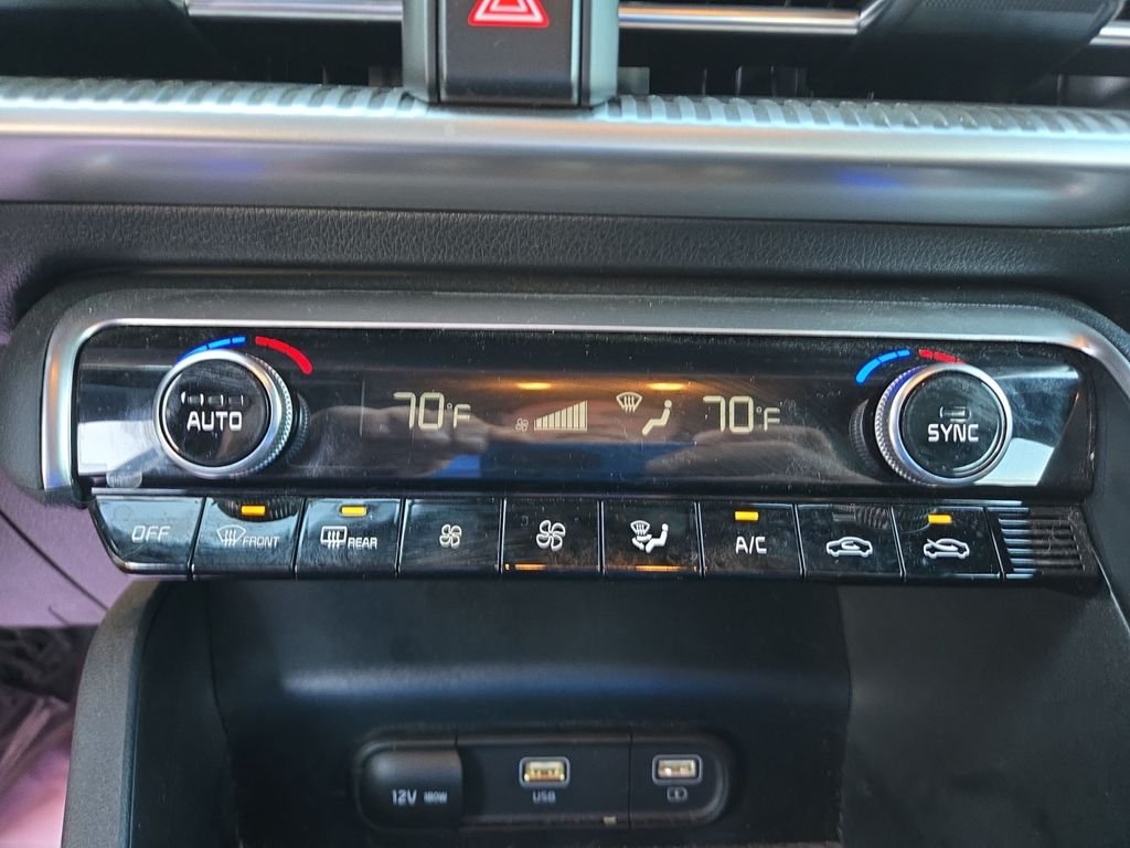2022 Kia K5 GT-Line photo 22