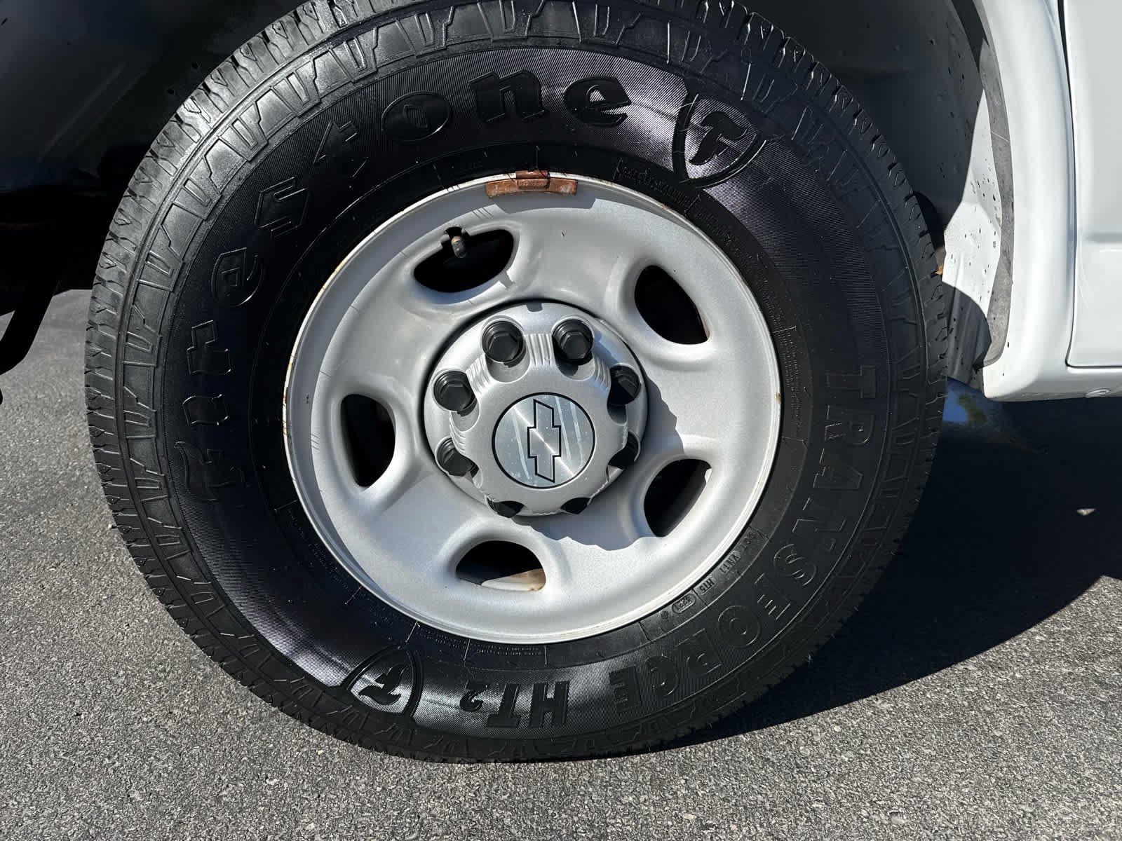 2016 Chevrolet Express LS photo 9